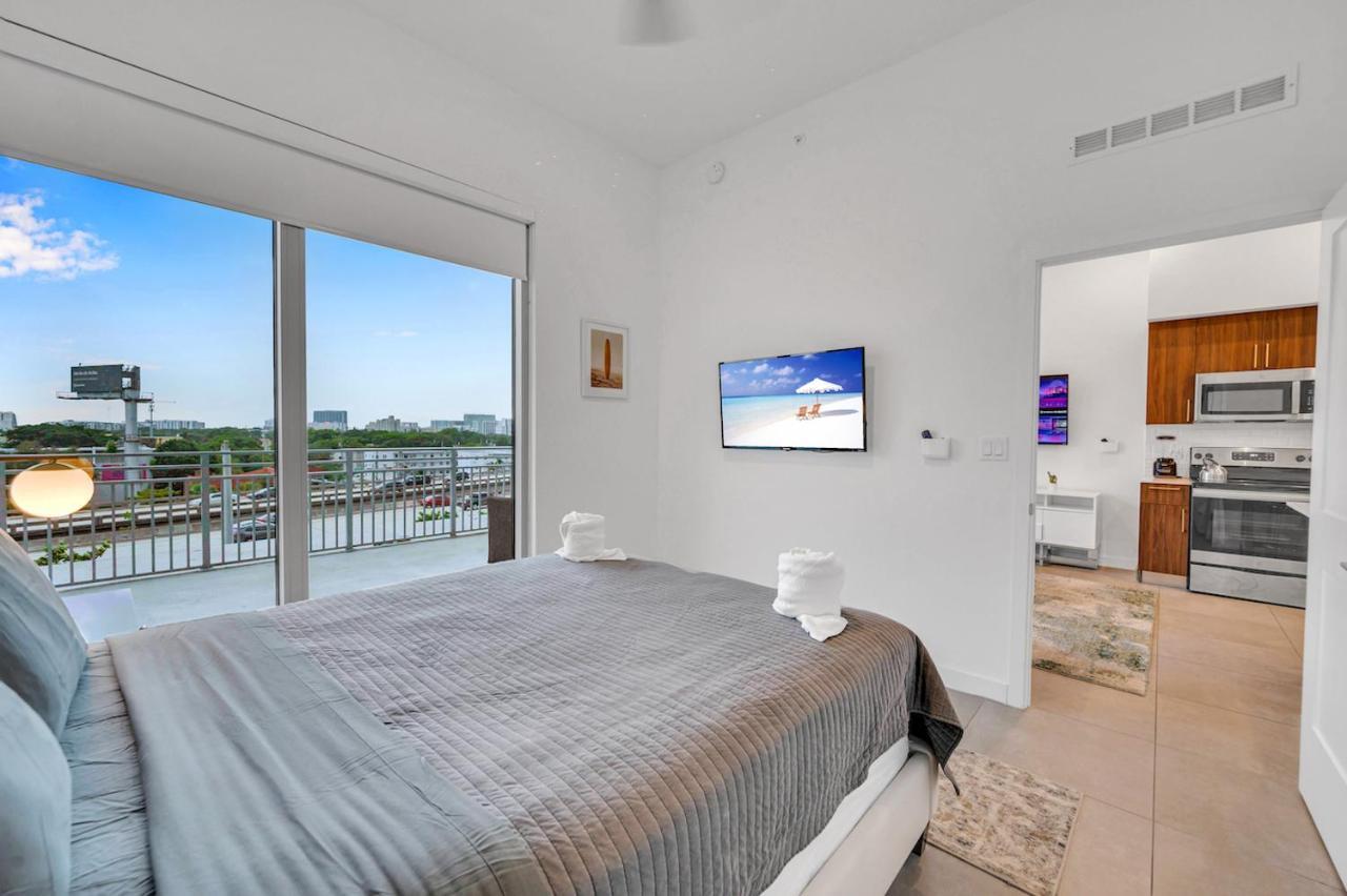 Modern Unit In Downtown Miami With Free Parking Apartment Exterior photo
